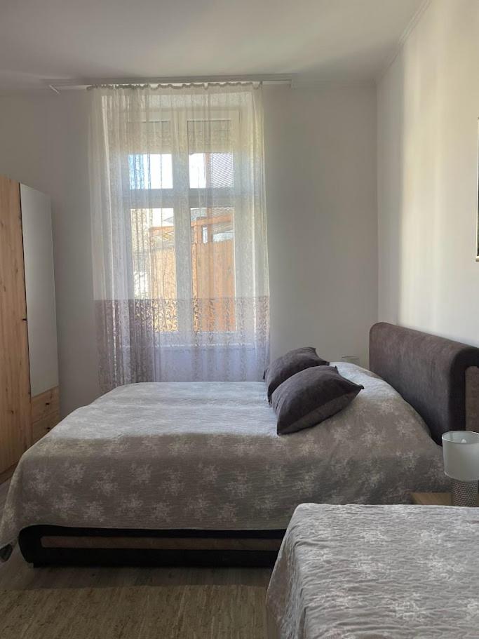 Apartment Milijana Суботица Екстериор снимка