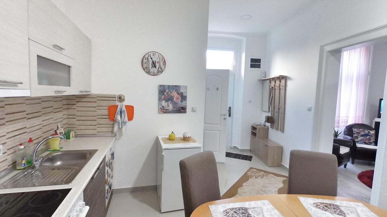 Apartment Milijana Суботица Екстериор снимка